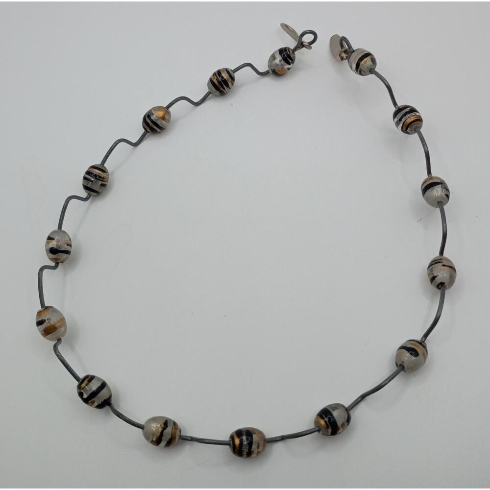 Victoria Tane Headbenz - Black and Gold Beads - Picture 7 of 7